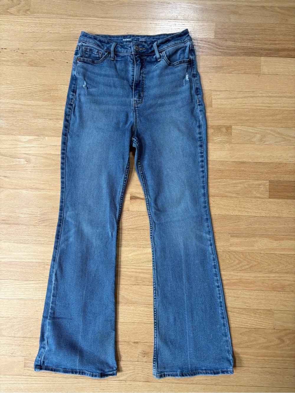 Old Navy High Rise Flare Jeans Size 10 in Great Condition